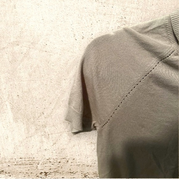Premise Short Sleeve Turtleneck Sweater - Picture 4 of 5